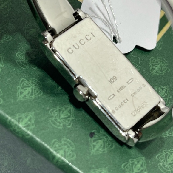 Gucci Bangle Watch size 6 inches comes with box.Preloved. - Picture 8 of 16